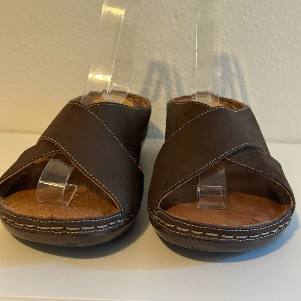 Born concept b.o.c Kallie brown genuine leather wedge sandals comfort size 8 - Picture 5 of 13